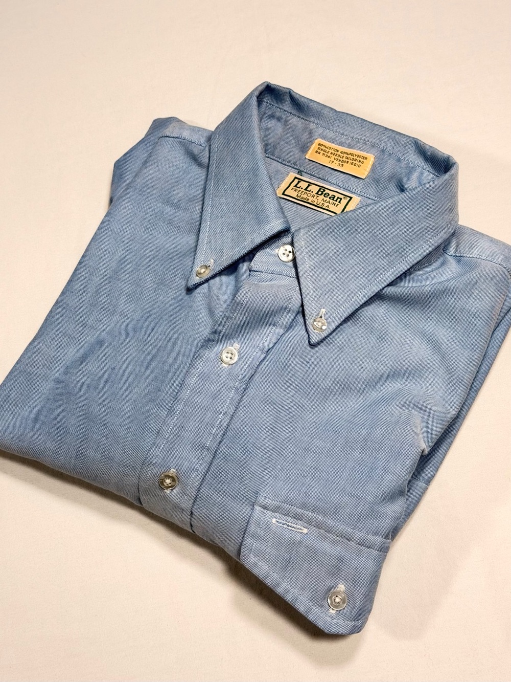 L.L. Bean Vintage Men’s Sky Blue Button-Down Oxford Shirt